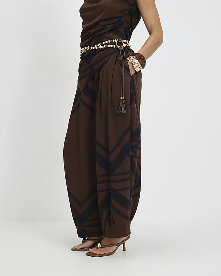 Petite Brown Geometric Print Balloon Trousers