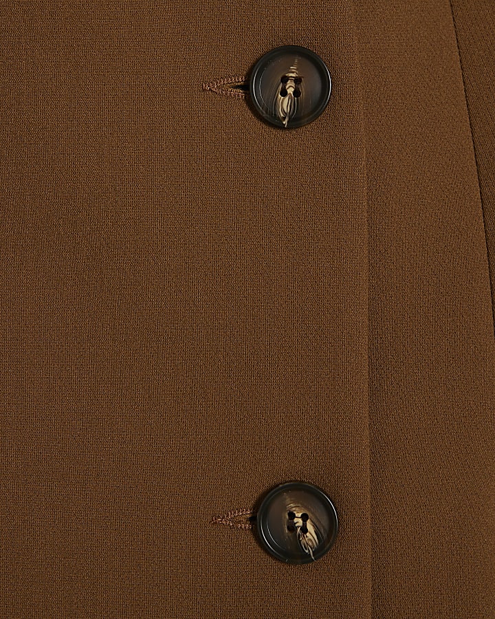 Brown Collarless Blazer