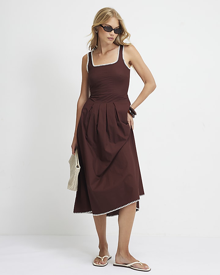Brown Pleated Poplin Midi Dress