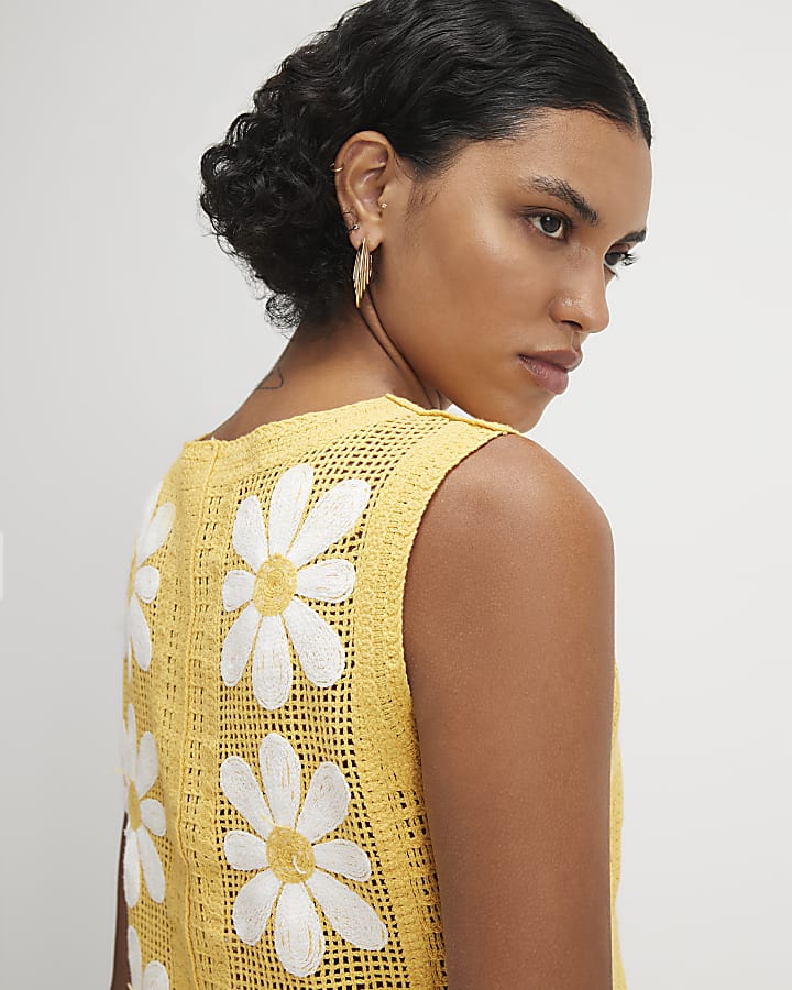 Yellow Daisy Crochet Waistcoat