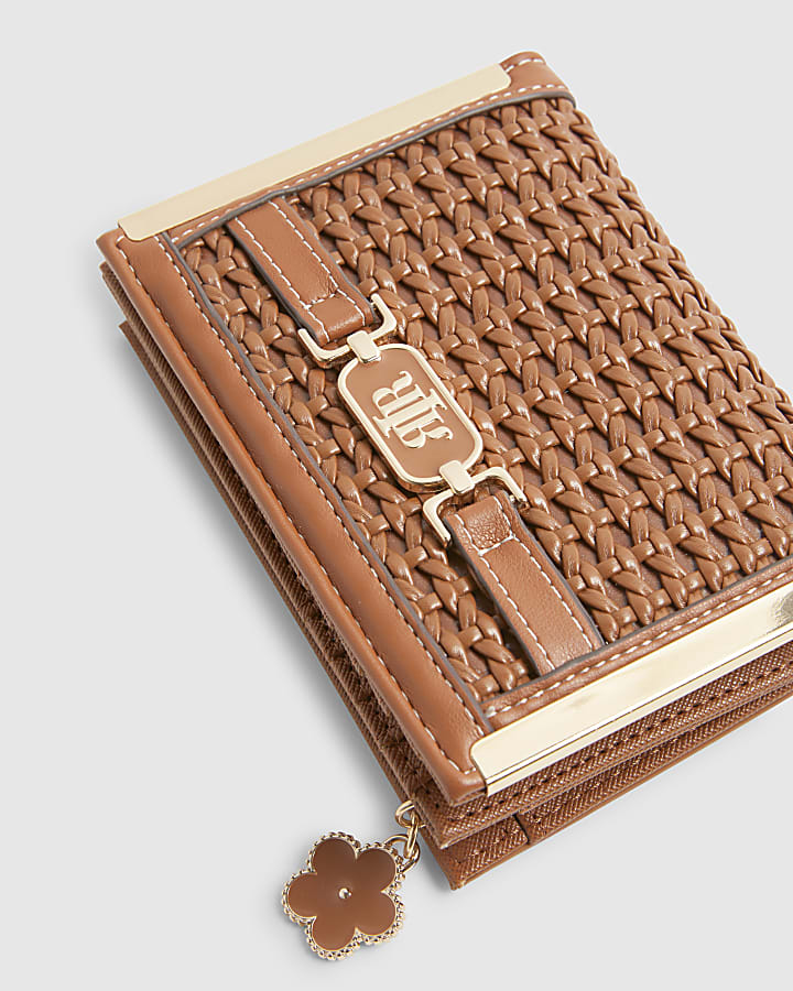 Brown Weave Foldout Purse