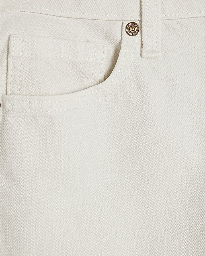 White High Waisted Relaxed Straight Jeans