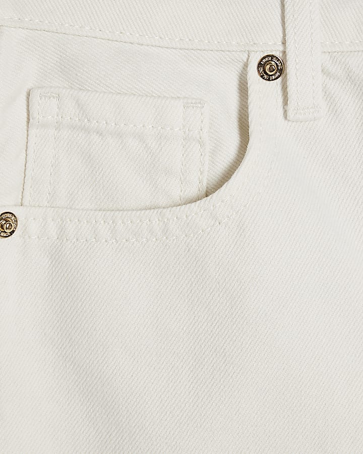 Petite White Relaxed Straight Leg Jeans