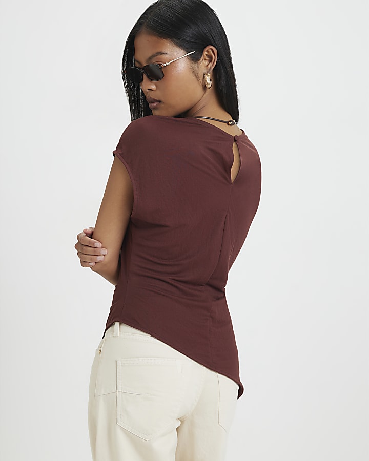 Petite Brown Short Sleeve Asymmetric Hem Top