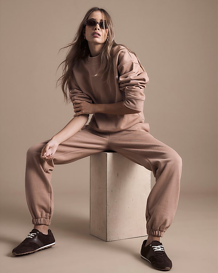 Beige Long Sleeve Sweatshirt