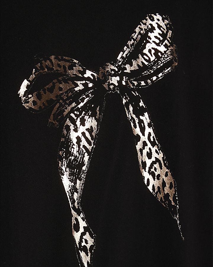 Plus Black Bow Graphic T-shirt