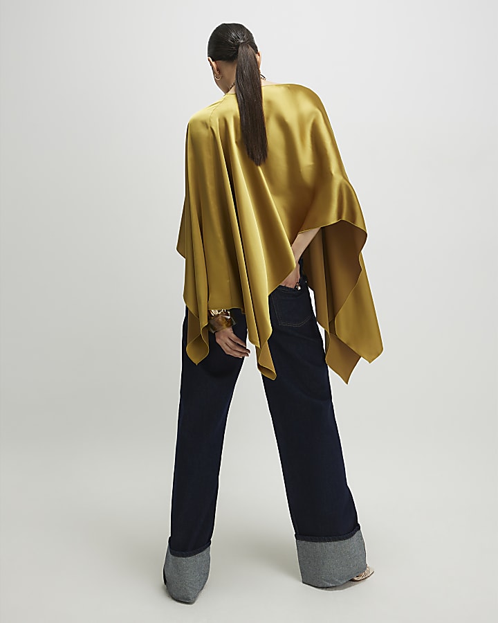 Green Satin Waterfall Cape