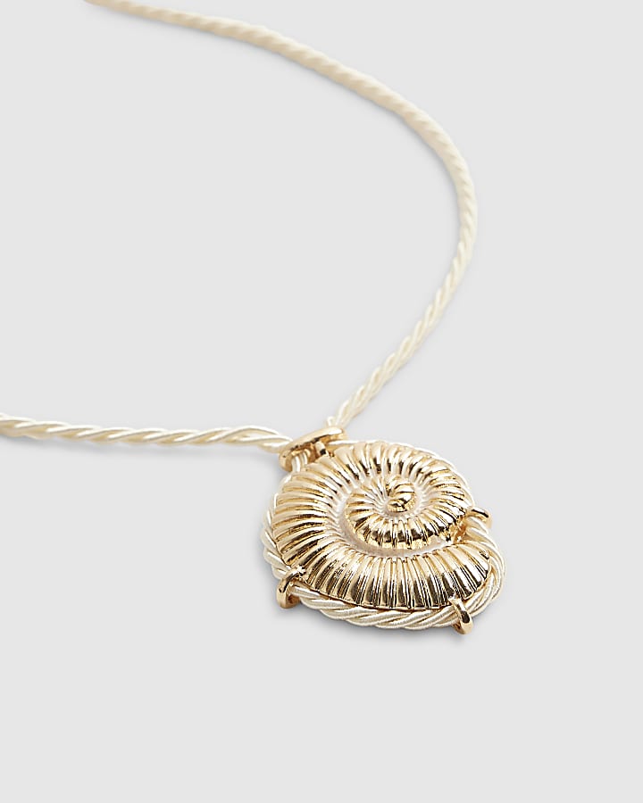Cream Cord Ammonite Shell Necklace