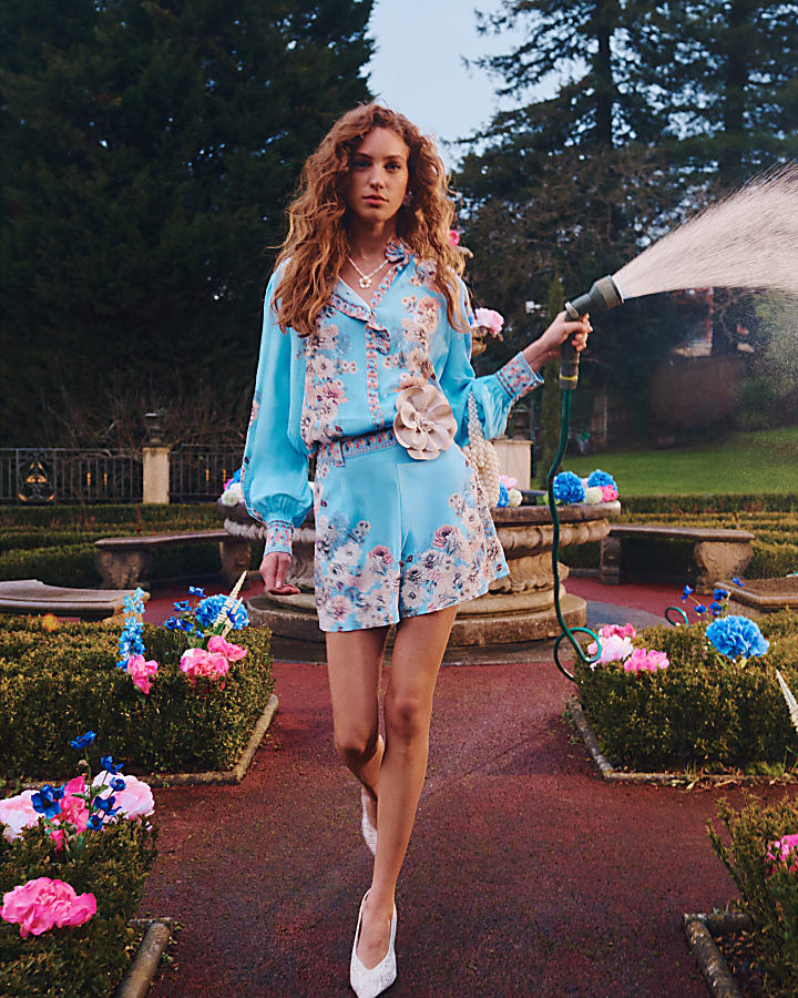 Blue Floral Boarder Print Blouse