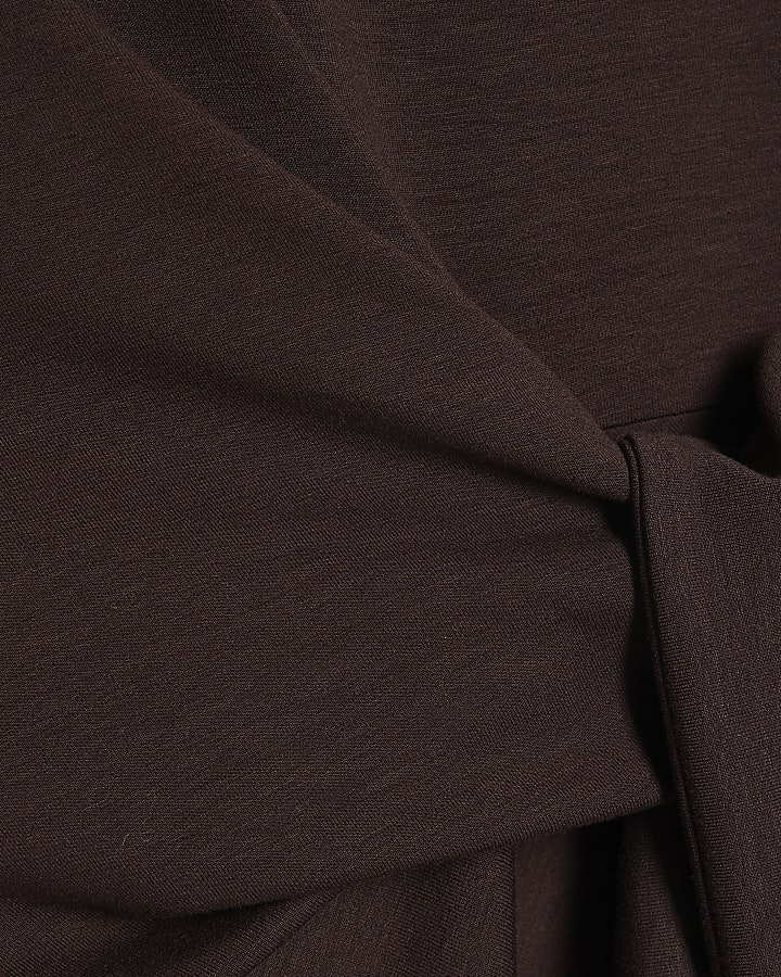 Brown Premium Short Sleeve Knot Midi Dress