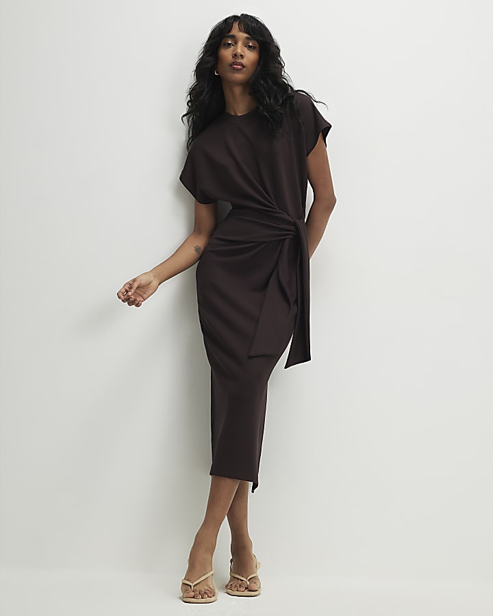 Brown Premium Short Sleeve Knot Midi Dress