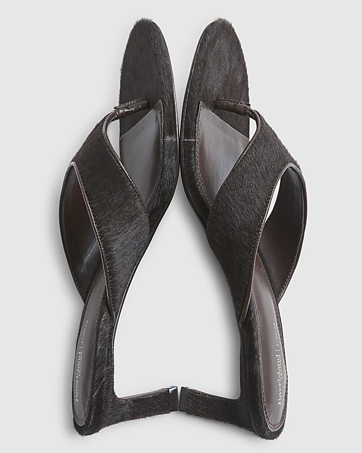 Brown Hair On Leather Toe Thong Heel Sandals