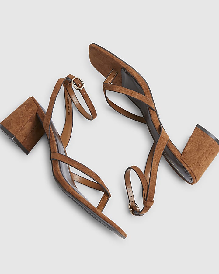 Brown Toe Thong Block Heels