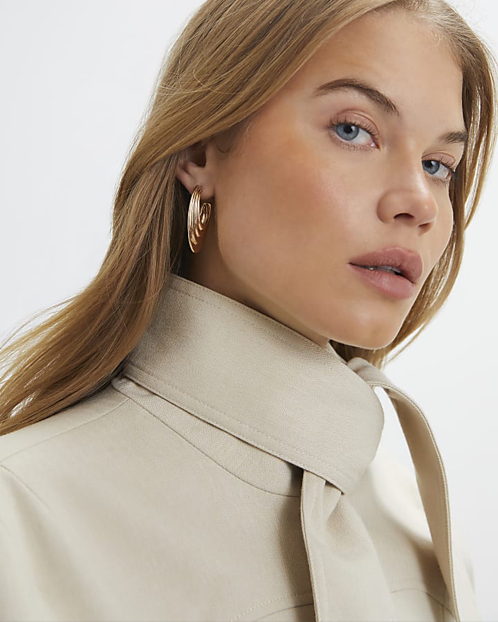 Gold Ridge Hoop Earrings