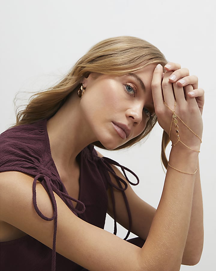 Gold coin hand chain