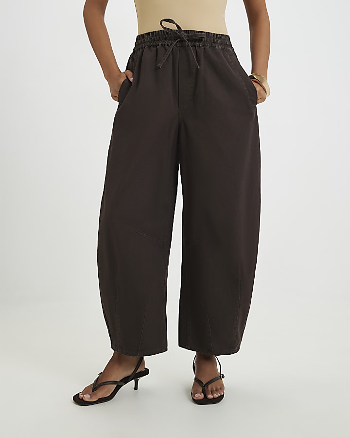 Petite Brown Denim Elastic Tapered Trousers
