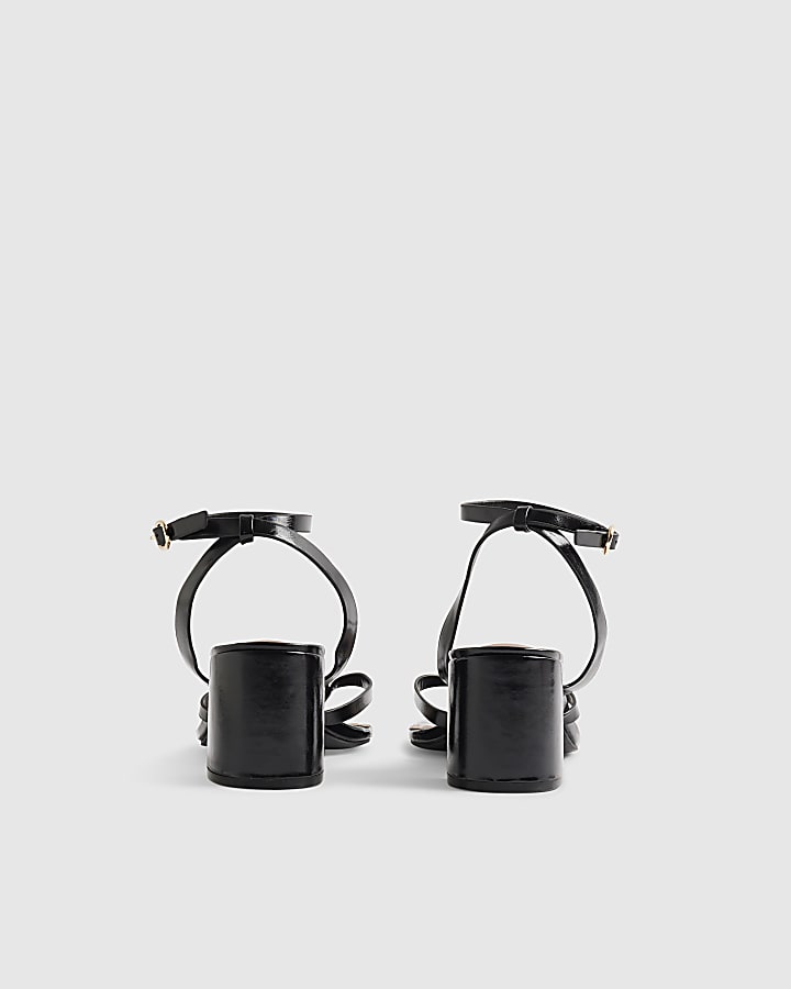 Black Block Heel Toe Thong Sandals