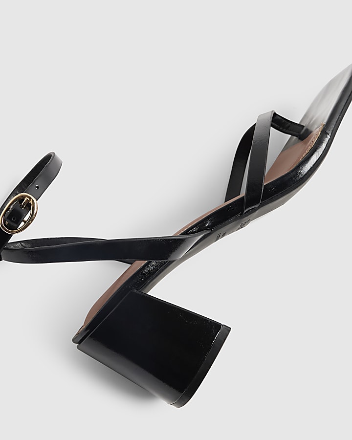 Black Block Heel Toe Thong Sandals