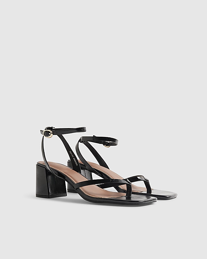 Black Block Heel Toe Thong Sandals