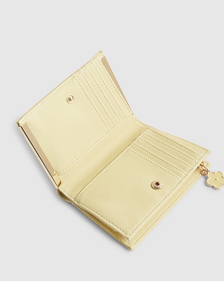 Yellow Beaded Flower Purse