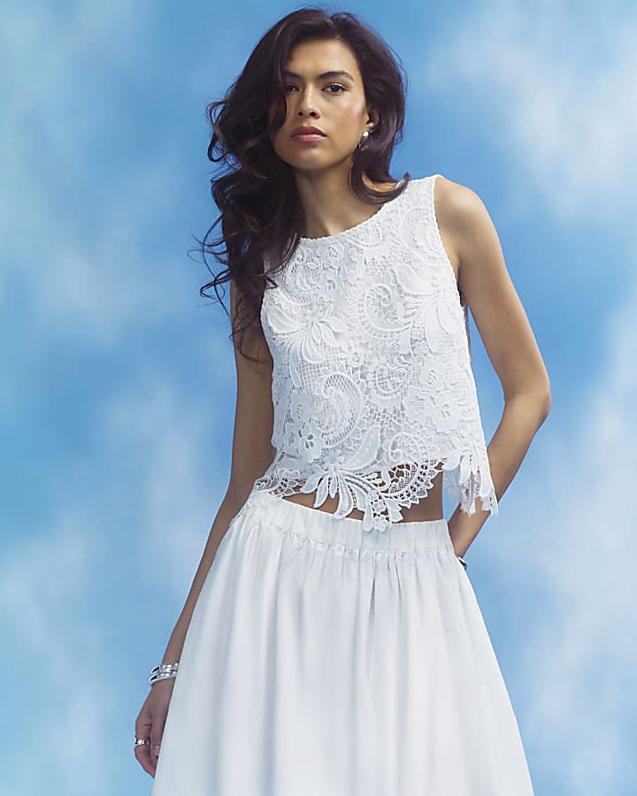 Cream Lace Sleeveless Top