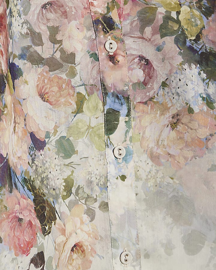 White Floral Ruffle Sleeve Blouse