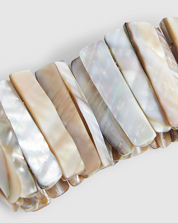 Cream Shell Chipping Stretch Bracelet