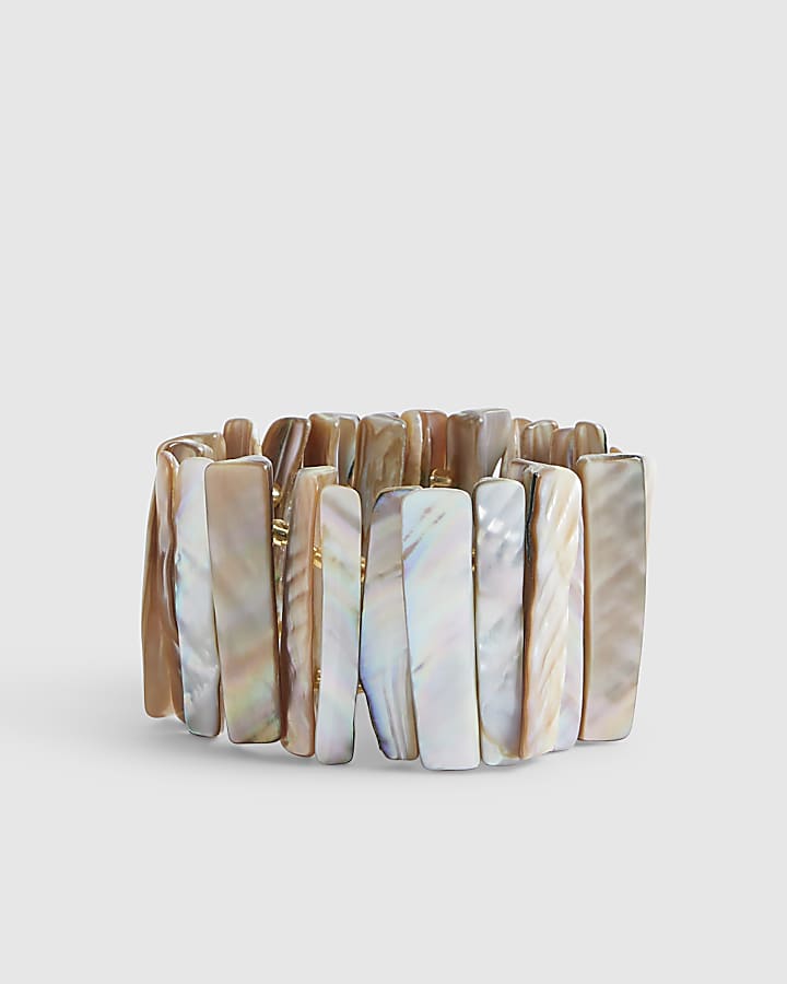 Cream Shell Chipping Stretch Bracelet
