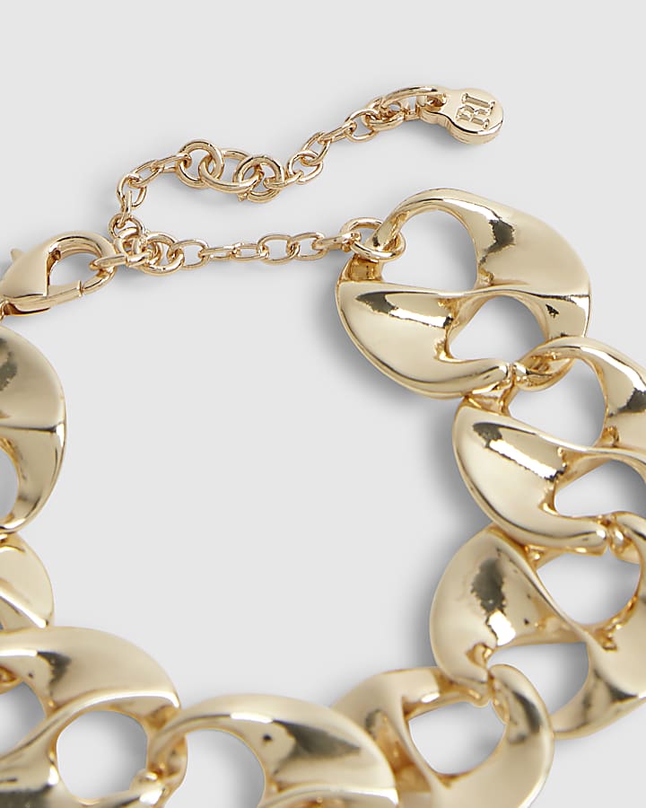 Gold chain link bracelet