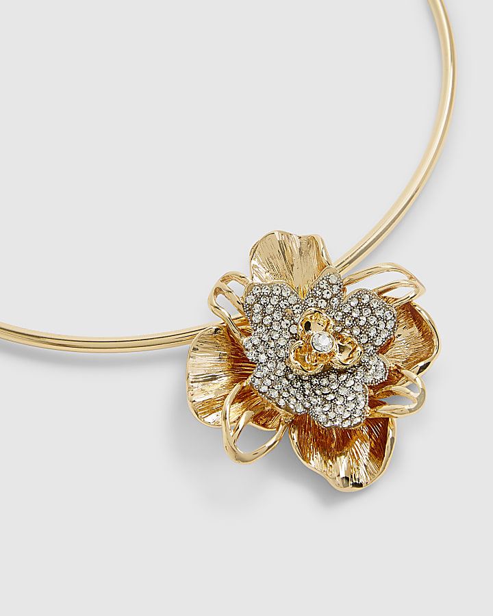 Gold Embellished Flower Torque Necklace