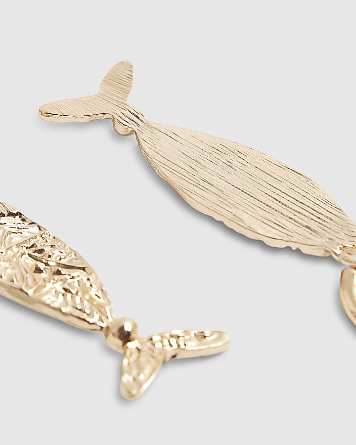 Gold engraved fish earrings