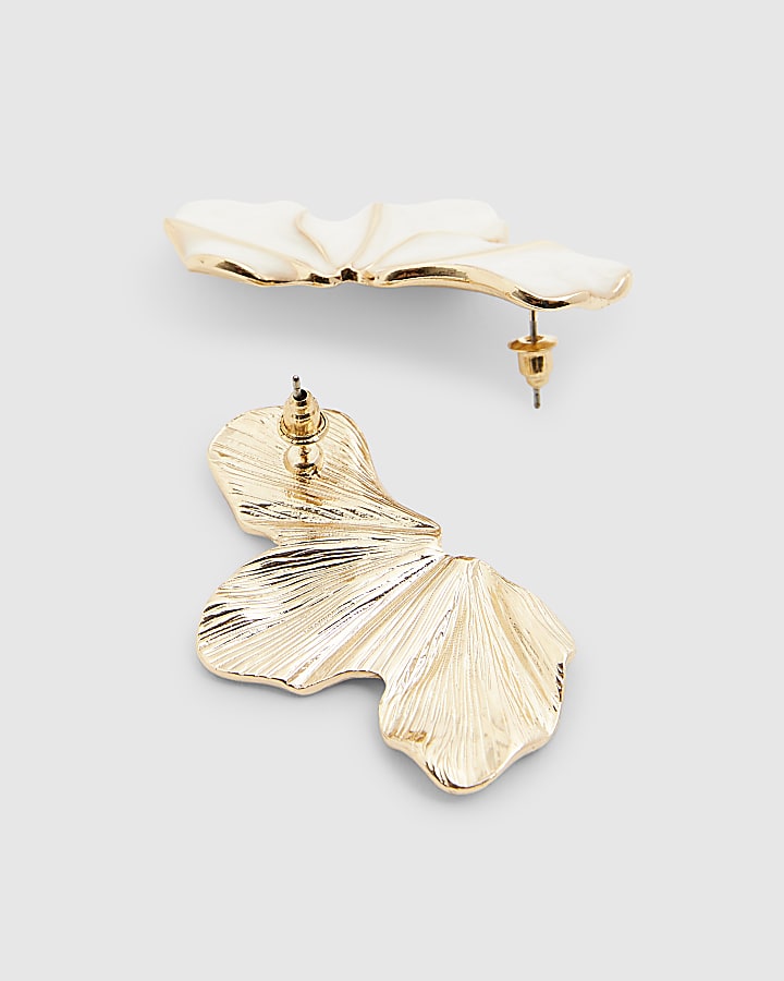 Cream Half Flower Stud Earrings