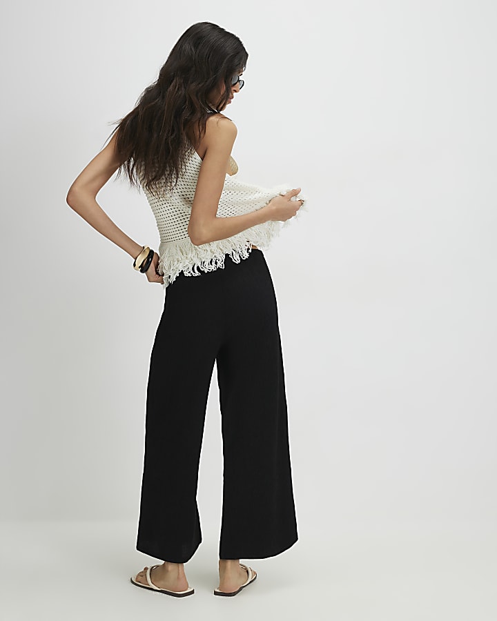 Black Pull On Textured Culottes
