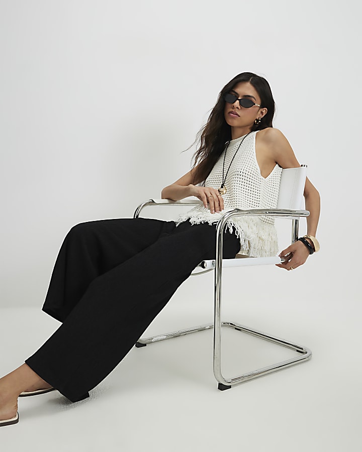 Black Pull On Textured Culottes