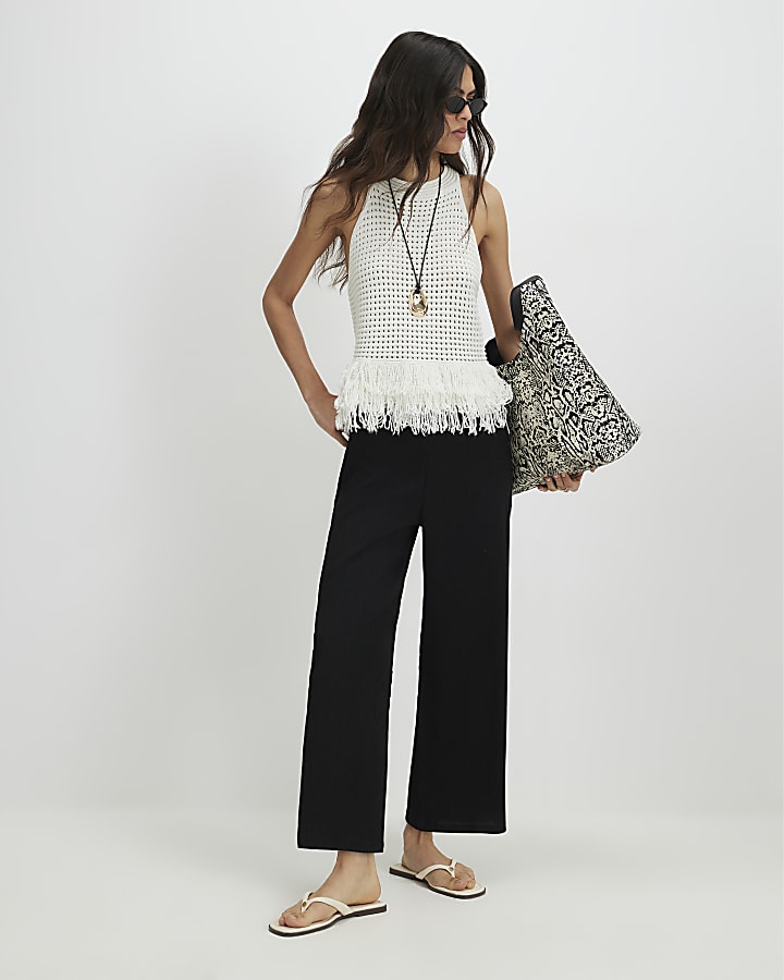 Black Pull On Textured Culottes