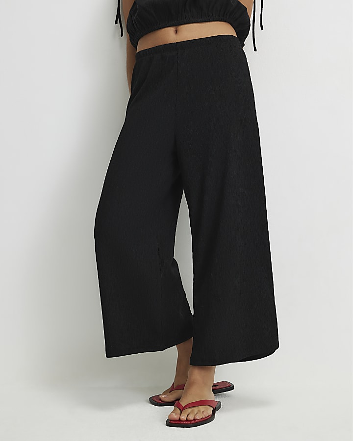 Petite Black Pull On Textured Culottes