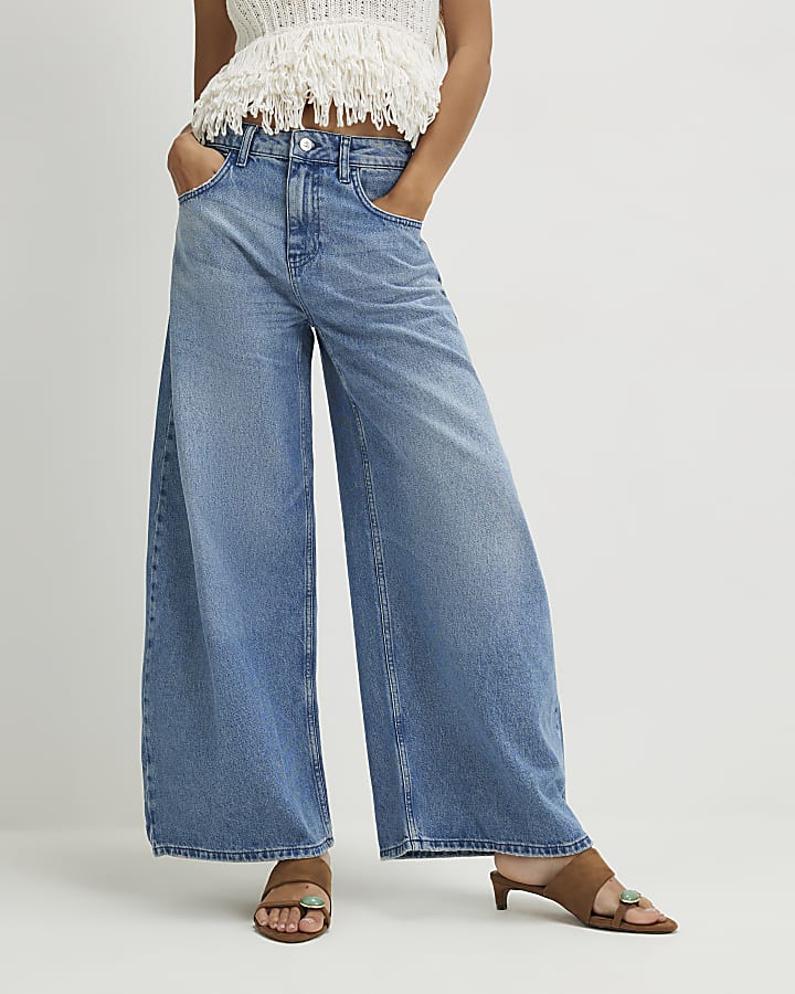 Blue Horseshoe Barrel Leg Jeans