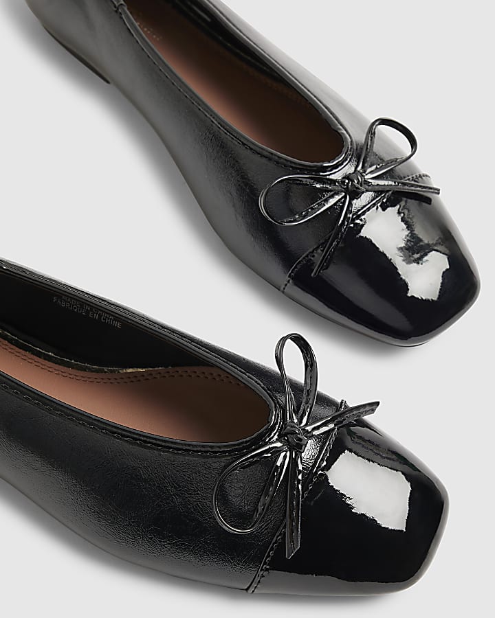 Black Bow Ballet Pumps