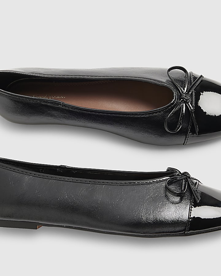 Black Bow Ballet Pumps