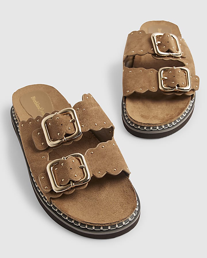 Brown Scallop Edge Footbed Sandals
