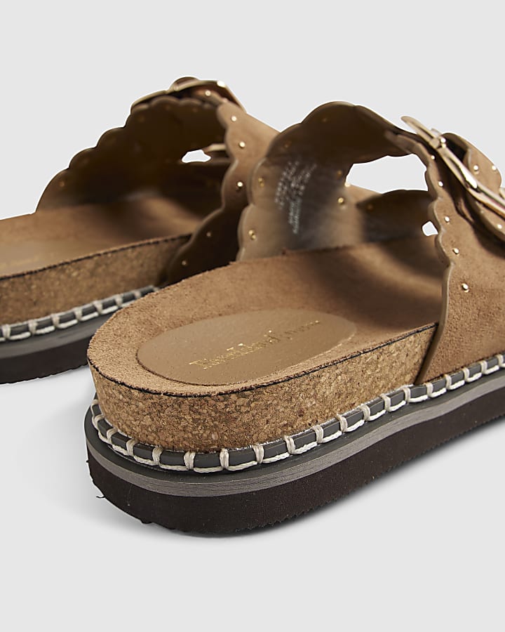 Brown Scallop Edge Footbed Sandals