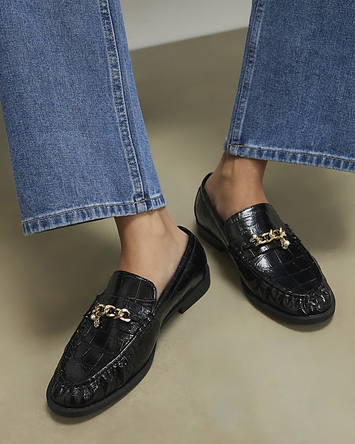 Black Croc Print Gold Chain Loafers