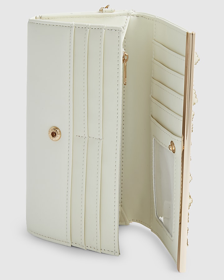 Cream Floral Applique Purse