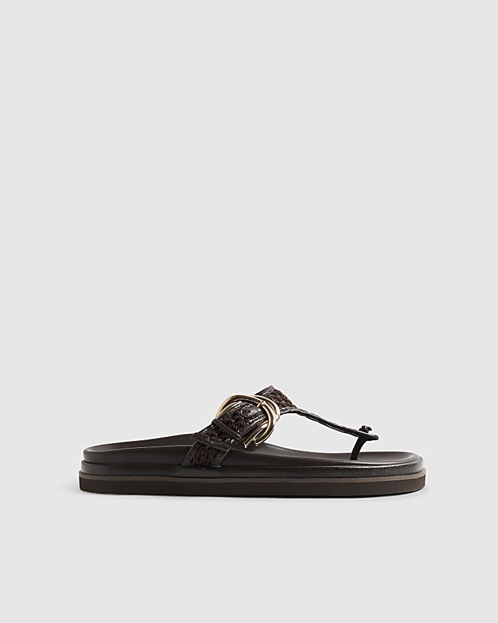 Brown Buckle Toe Thong Sandals