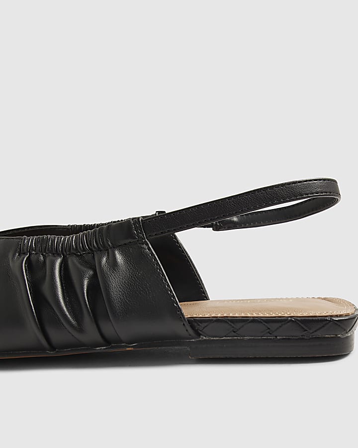 Black Metal Point Toe Flat Shoes