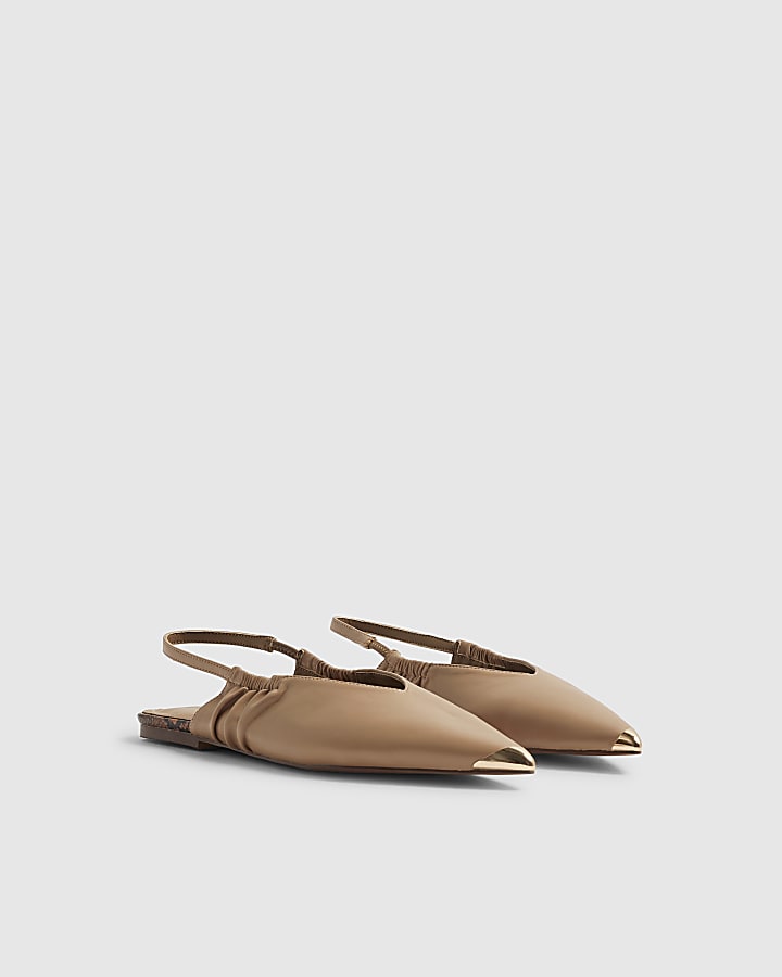 Beige Metal Point Toe Flat Shoes