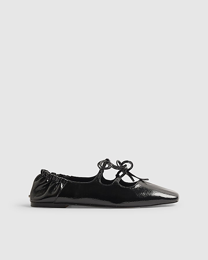 Black Bow Square Toe Pumps