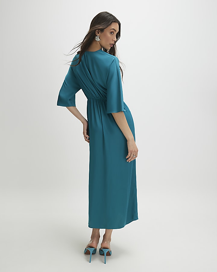 Green Long Sleeve Twist Front Midi Dress