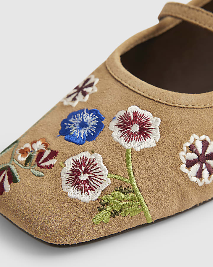 Beige Floral Embroidered Suede Ballet Flats