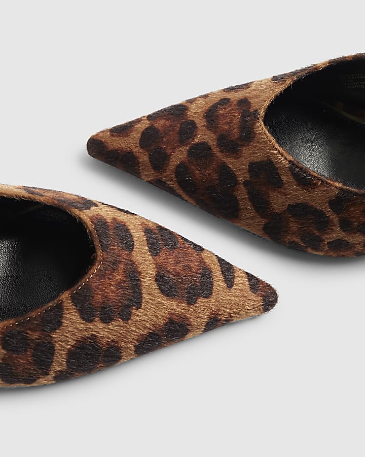 Brown Leopard Print Slingback Court Heels